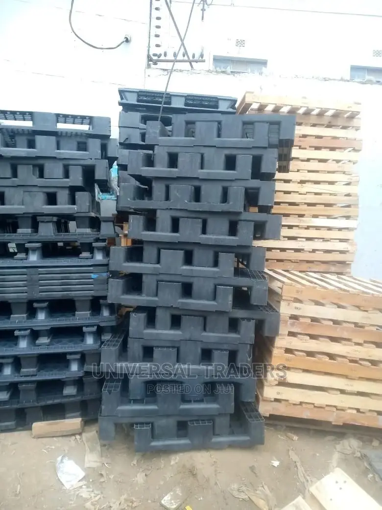 Wooden Plastic Pallets