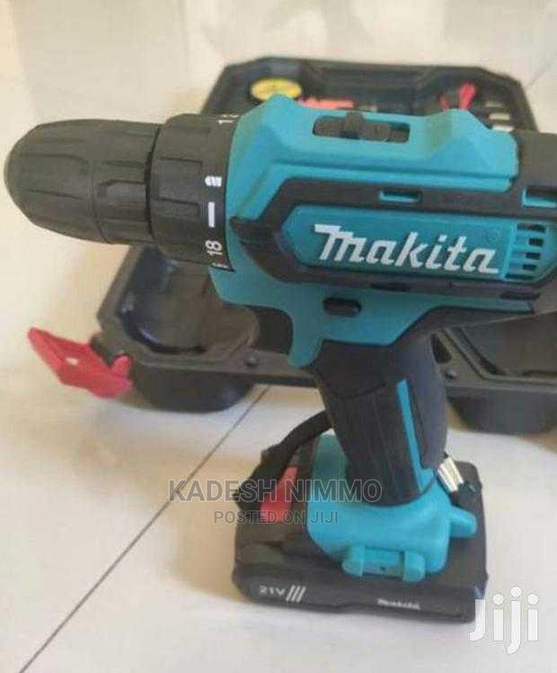 Portable Makita Cordless Drill - main view