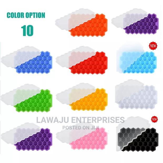 Honey Comb Ice Cubes Tray - thumbnail 7