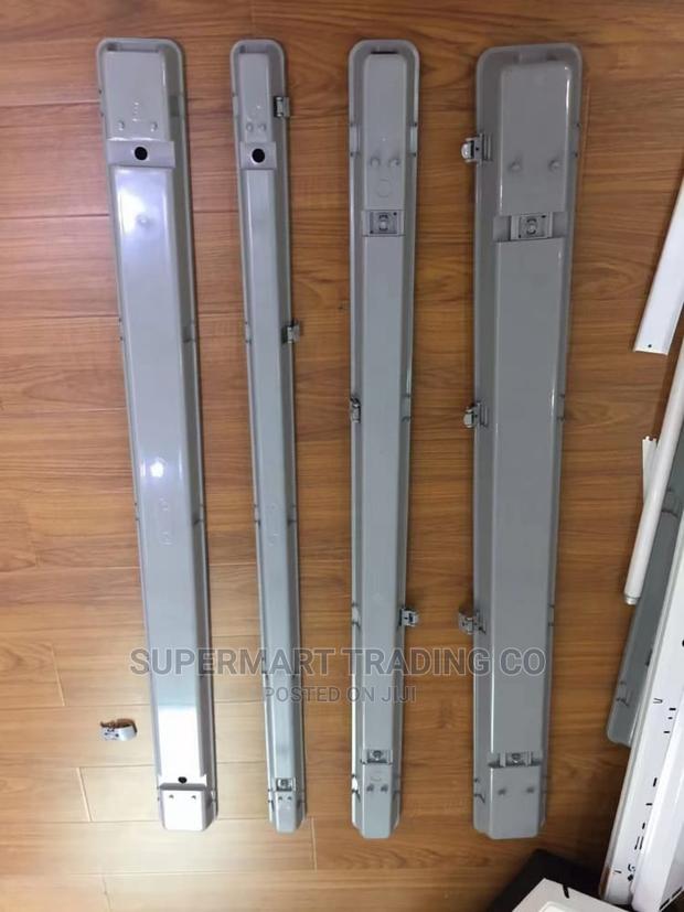Twin Waterproof 4ft Fitting