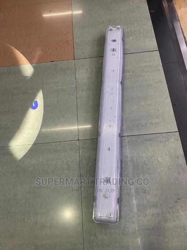 Twin Waterproof 4ft Fitting - thumbnail 2