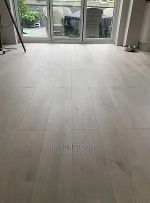 Laminate Flooring Supply