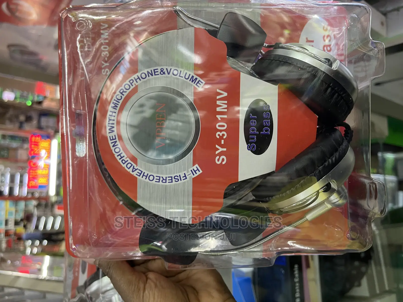 Wired Headphones With Microphone