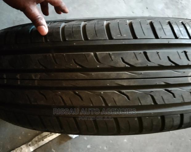 225/55 R 19 Dunlop Made in Japan.