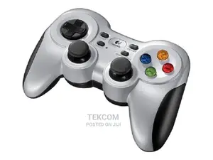 Logitech Wirelss Gamepad F710 - 940-000142