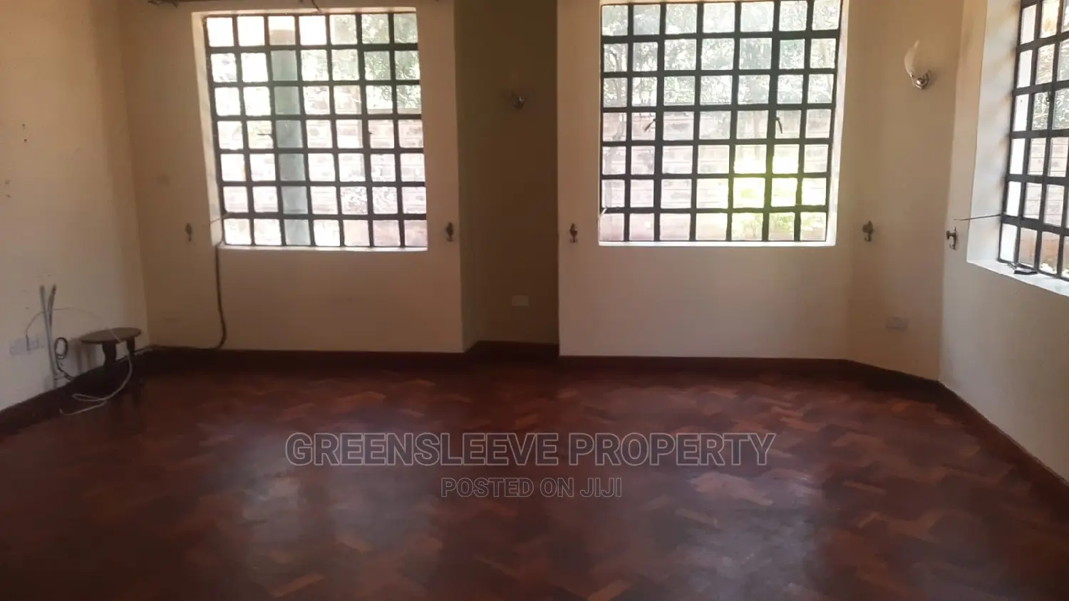 4bdrm Townhouse / Terrace in Fair Acres, Karen C for rent