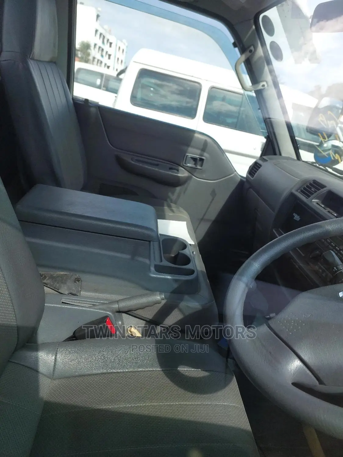 Nissan Vannete Manual Petrol