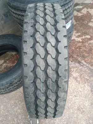 Triangle Tires Sizes 255/70r22.5 16 Ply Rating for Fi