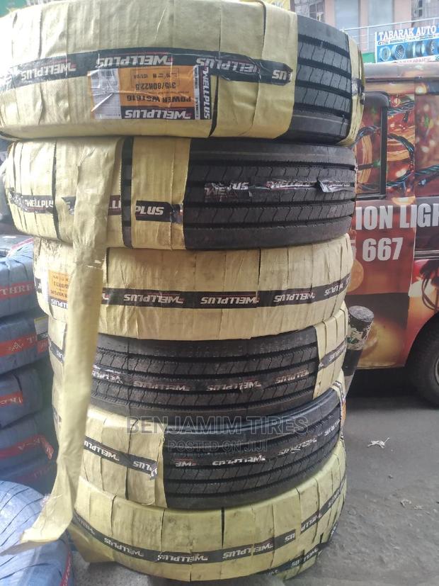 Wellplus Tires Sizes 315/80r22.5 Highway Tubeles.