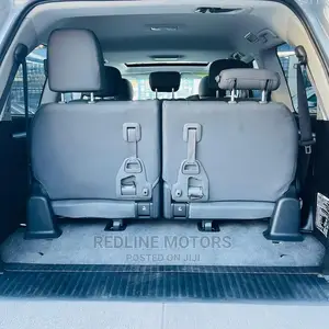 Toyota Land Cruiser Prado 2022 Silver