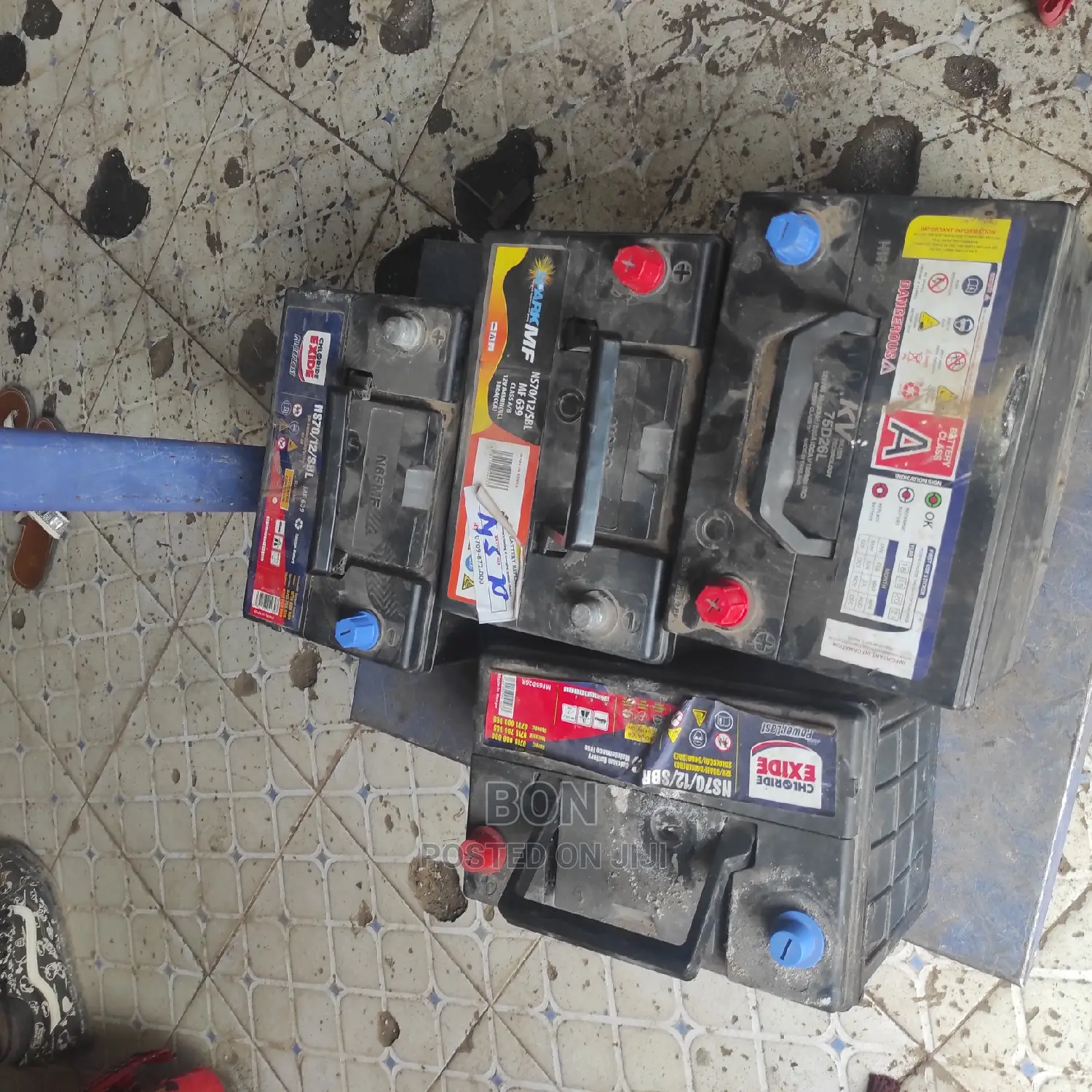 We Buy Dead Car and Solar Batteries.