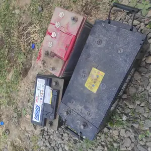 We Buy Dead Car and Solar Batteries.