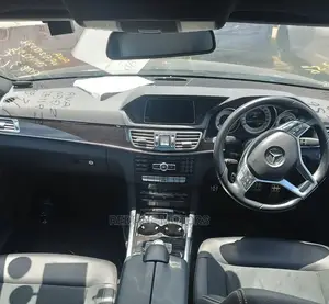 Mercedes-Benz E250 2016 Black
