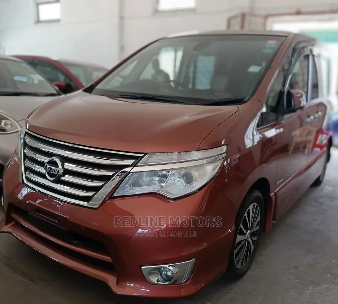 Nissan Serena 2016 Red