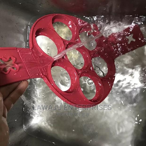 Pancake Flipper / Pancake Mold - thumbnail 4