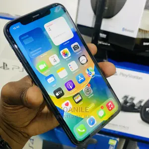 Apple iPhone 11 64 GB Black
