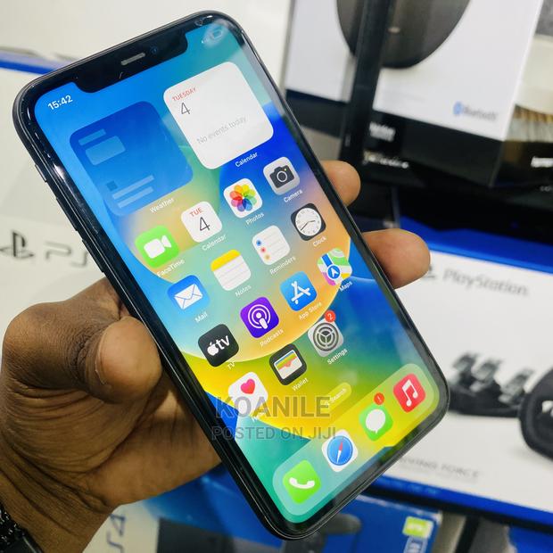 Apple iPhone 11 64 GB Black - thumbnail 3