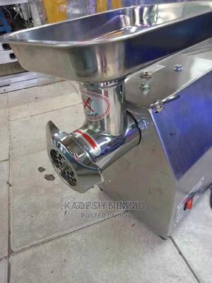 Stoked M12 Meat Mincer - thumbnail 2