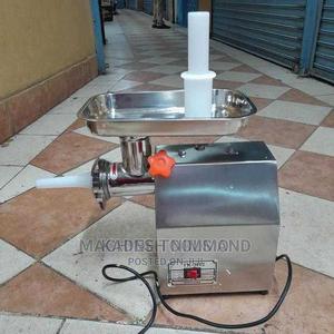 Powerful M12 Meat Mincer - thumbnail 2