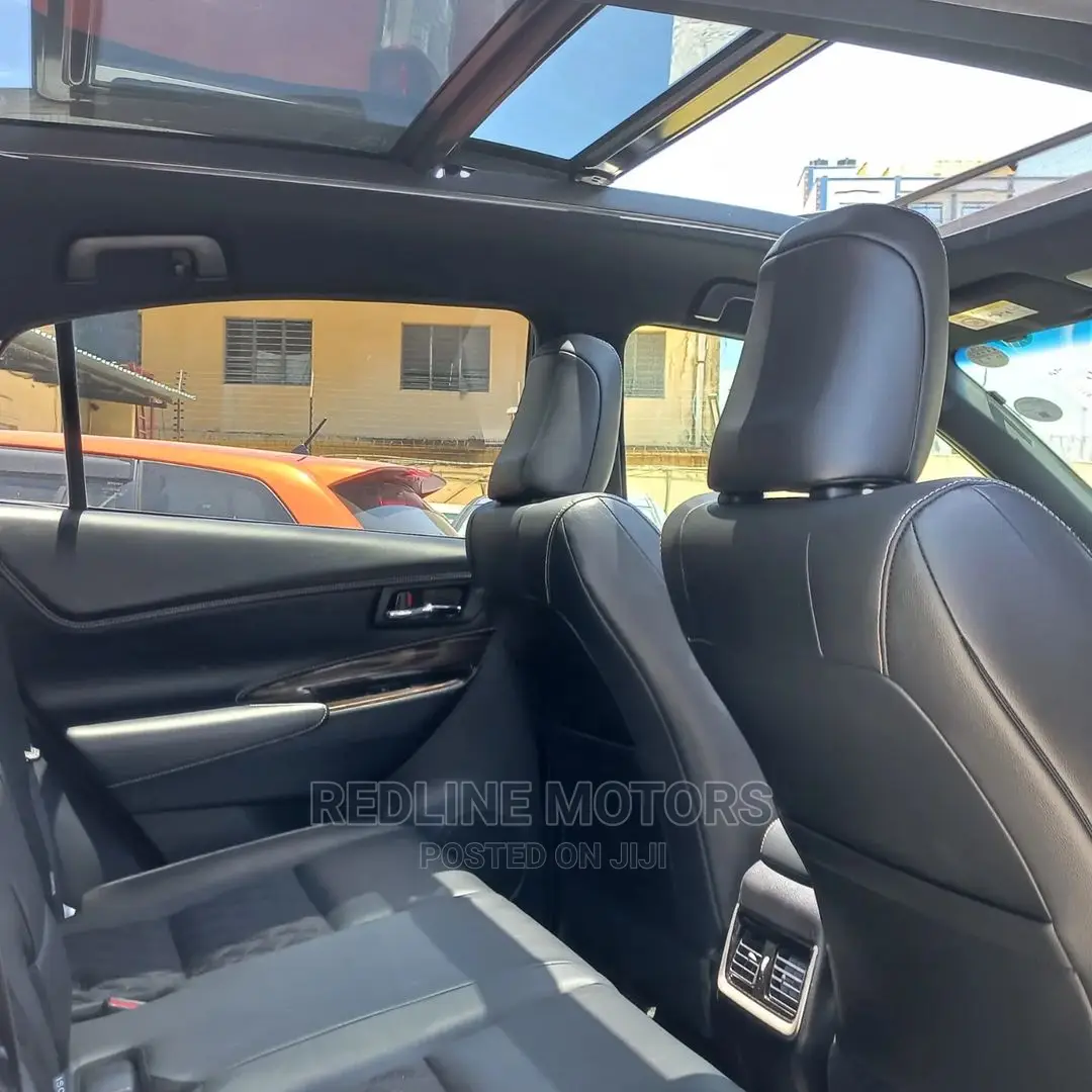 Toyota Harrier 2017 Pearl