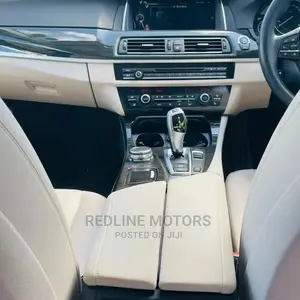 BMW 523i 2016 Black