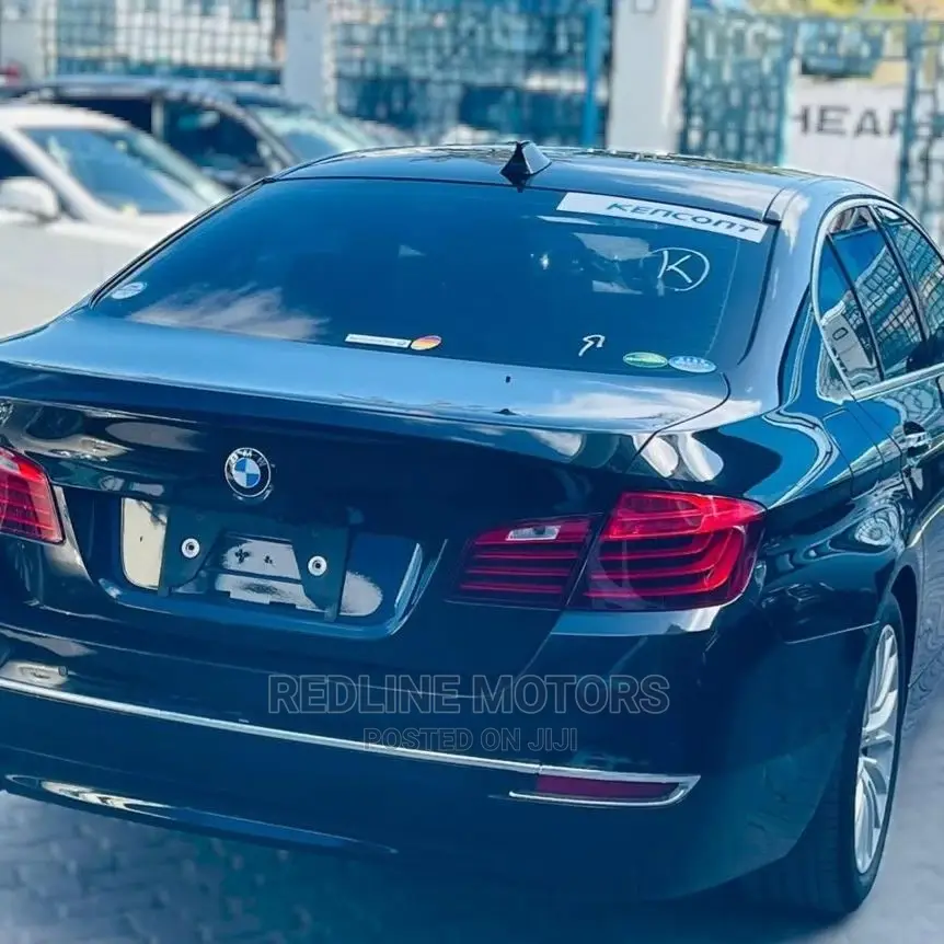 BMW 523i 2016 Black