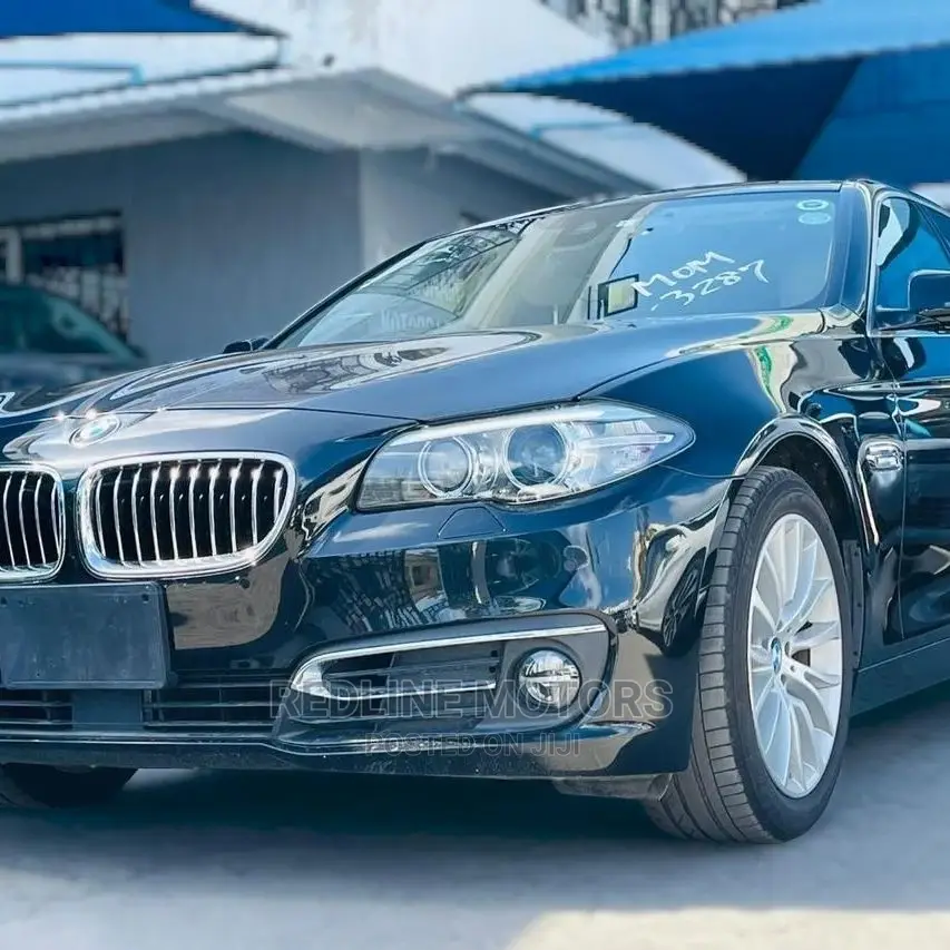 BMW 523i 2016 Black