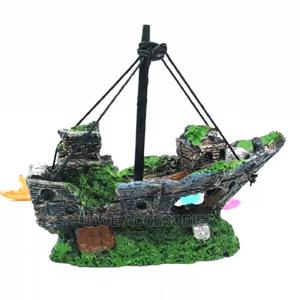 Shipwreck Acquarium Decoration - main view
