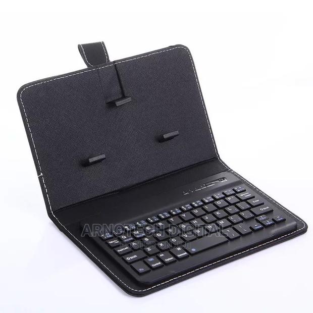 7" Bluetooth Wireless Smart Phone Keyboard - main view