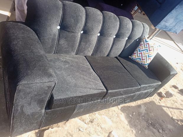 New 3 Seater Sofa - thumbnail 2