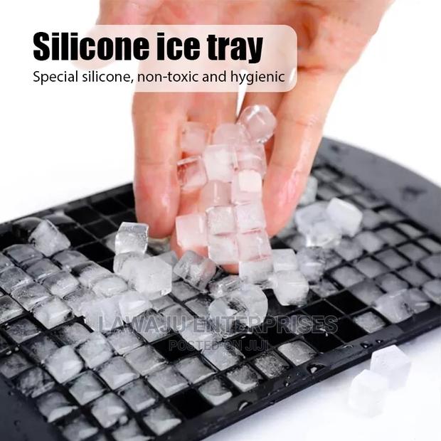 Reusable Silicon Ice Tray - thumbnail 3