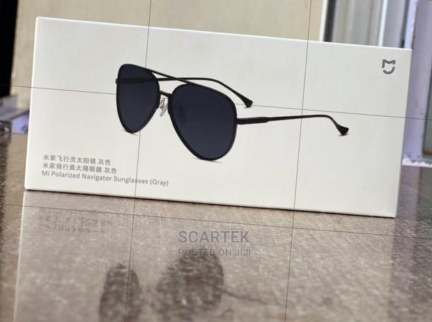 Mi Polarized Navigator Sunglasses - thumbnail 3