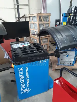 Italian Car Wheel Balancer - CB250P