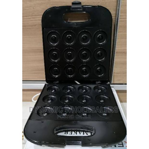**12 Slots Sokany Donut Maker