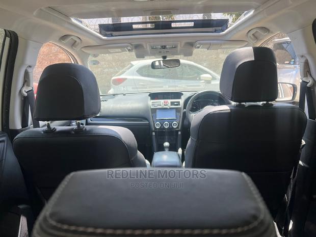 Subaru Forester 2016 White - thumbnail 3