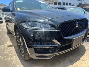 Jaguar F-Pace 2017 Black