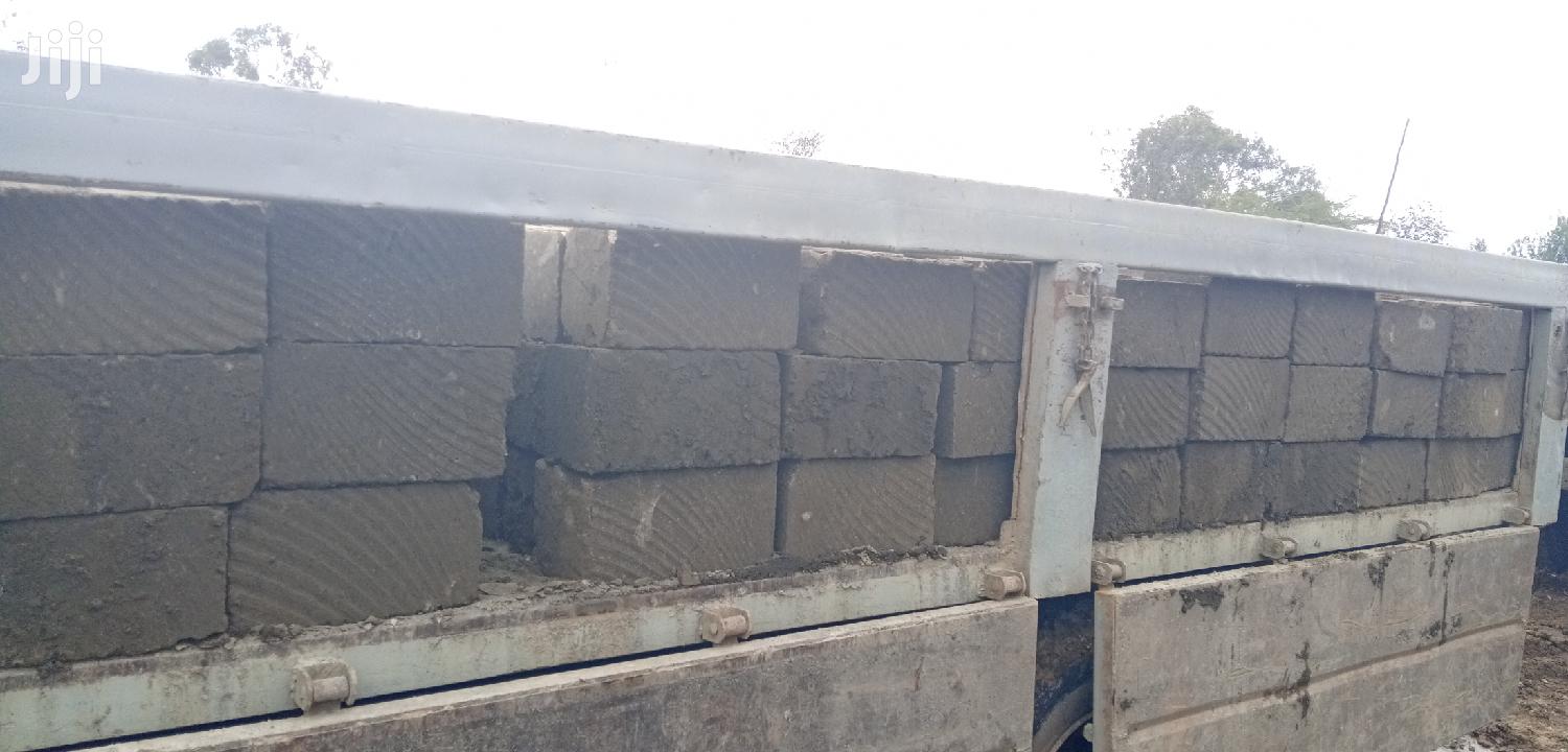 Grade 1 Machine Cut Stones