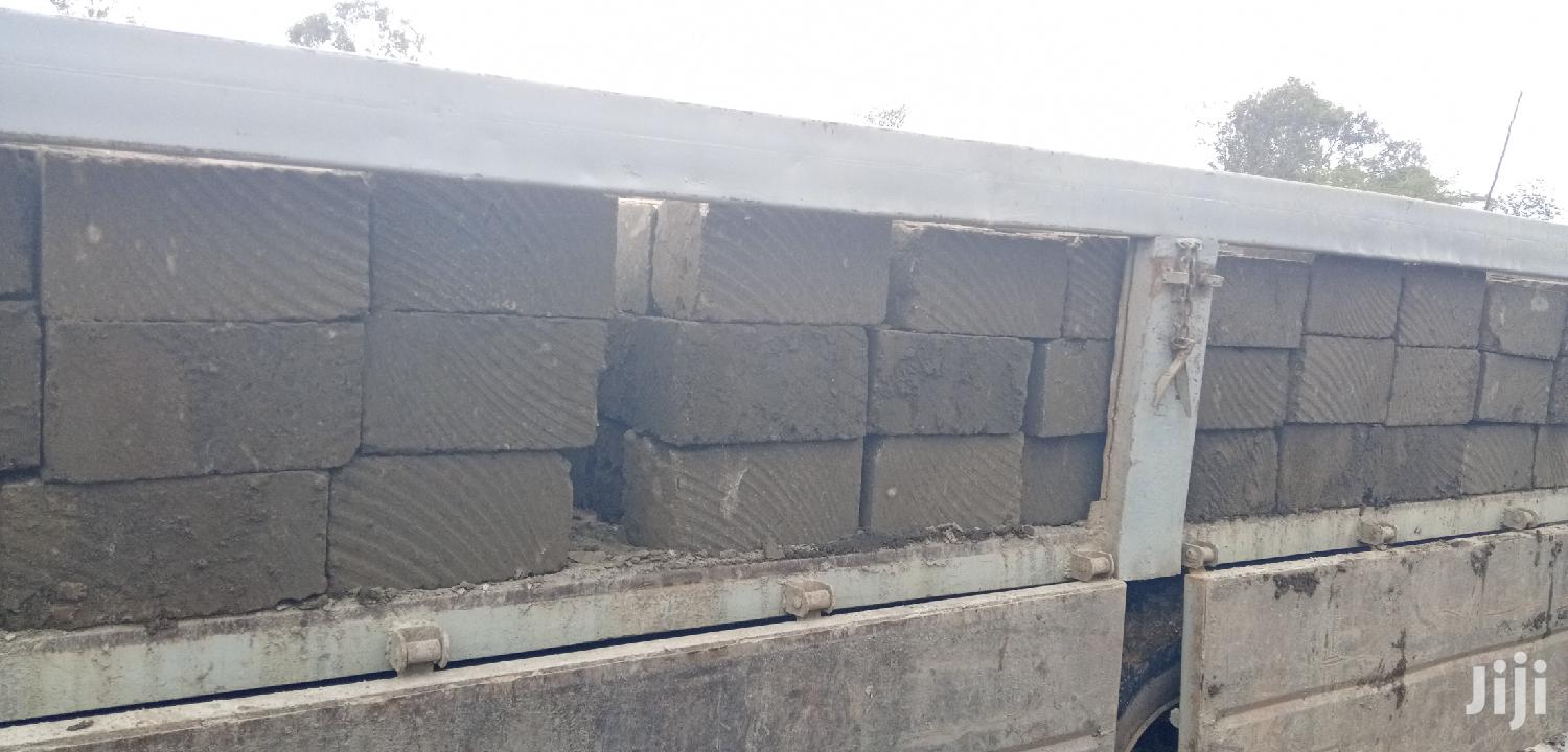 Grade 1 Machine Cut Stones