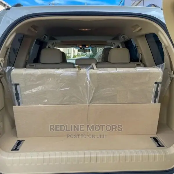 Toyota Land Cruiser Prado 2.8 2017 Pearl