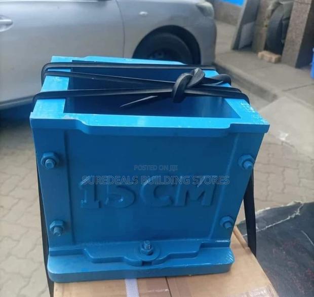 Cast Iron Concrete Testing Cube Moulds-150×150×150mm. - main view