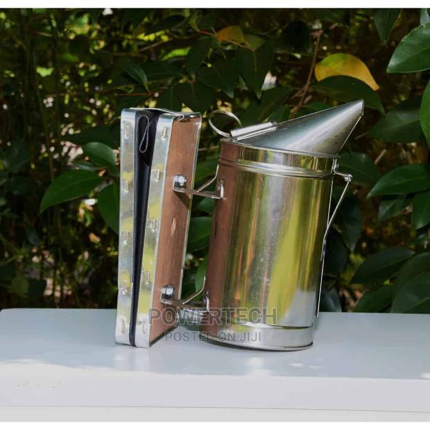 Bee Smokers - main view