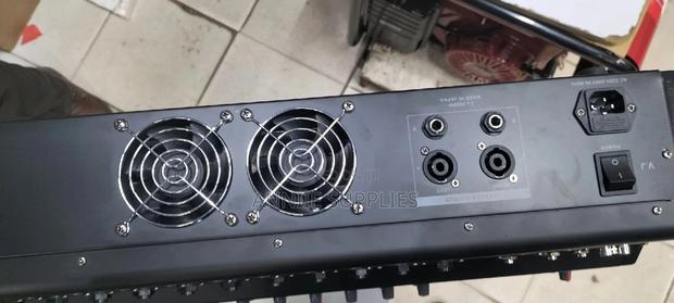 16ch Max Powered Mixer 2500W - thumbnail 3