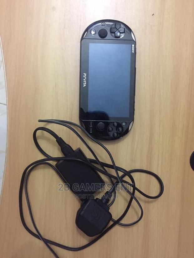 Psvita , 32gb , 10 Games - thumbnail 3