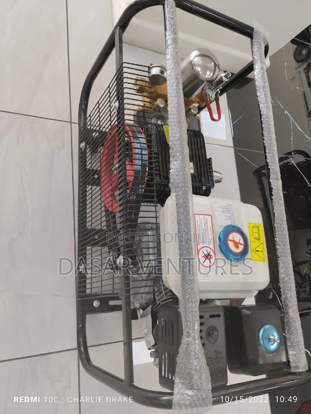 Engine Type Agricultural Sprayer - main view