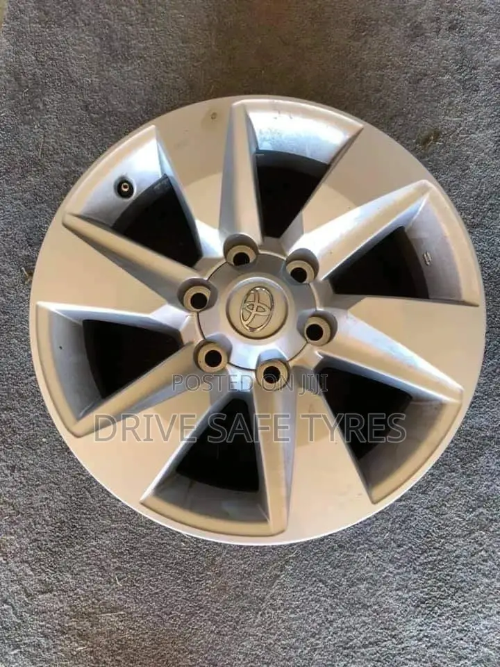 17 Inch Brand New Prado Tx New Shape Original Rims Set Silver