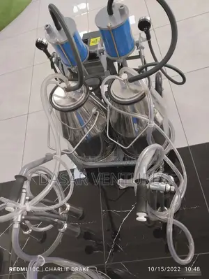 Double Cow Milking Machine