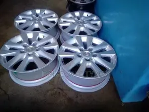 20 Inch Brand New Landcruser V8 Original Rims Set