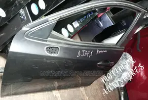 Mazda Demio Dj5 Front Door
