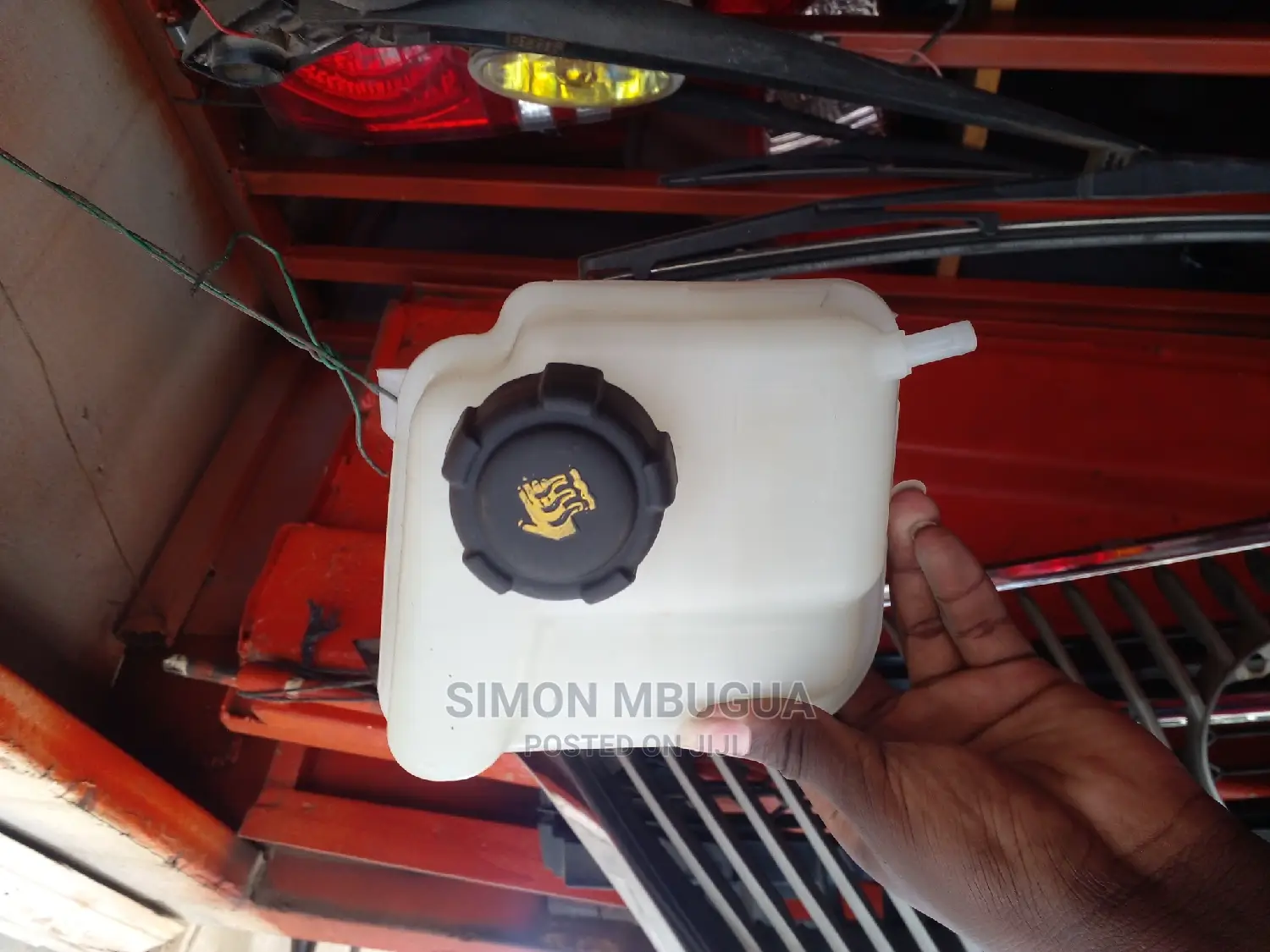 Nissan Dualis Coolant Tank