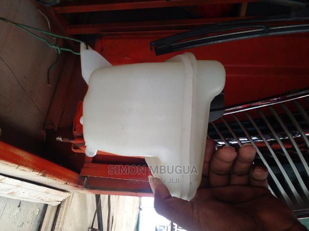 Nissan Dualis Coolant Tank - thumbnail 2